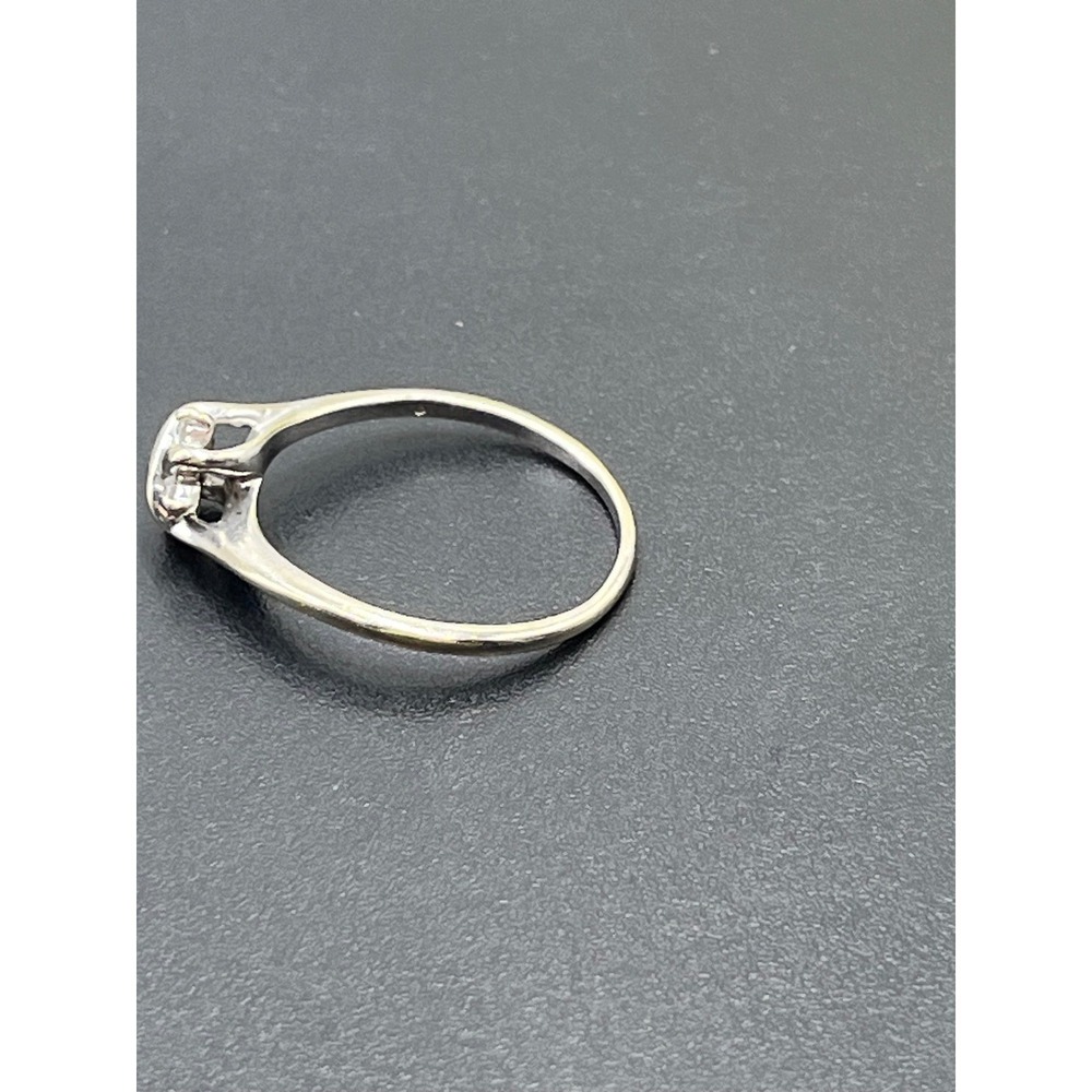 Designer Vintage 14K White Gold X Motif Cluster Ring Natural Diamonds
Sz 9.25 - Picture 13 of 16